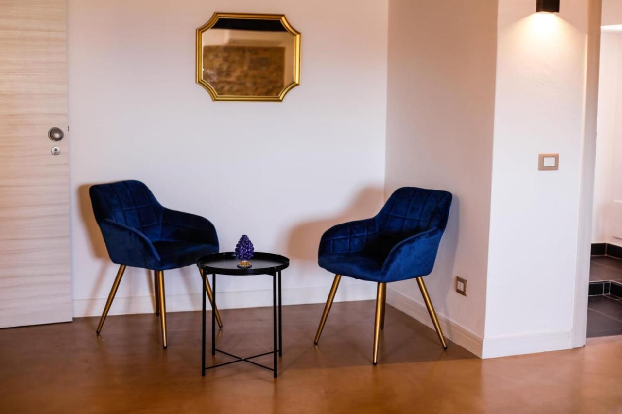 111 Apartments & Rooms 파티 외부 사진